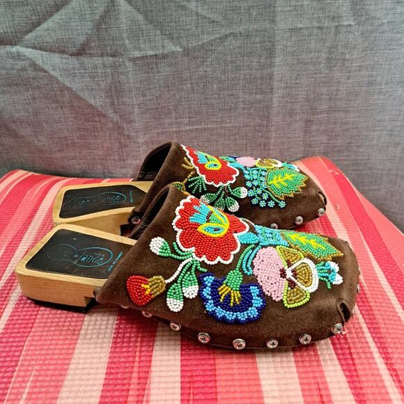 Free Lance Paris Sandals Floral Summer Women Size 38 / US 8 - Picture 3 of 13